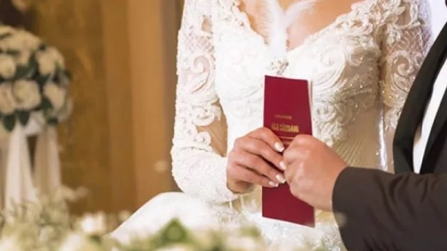 Nikah Tarihi Nasıl Alınır? Sorgulama ve Erteleme İşlemleri